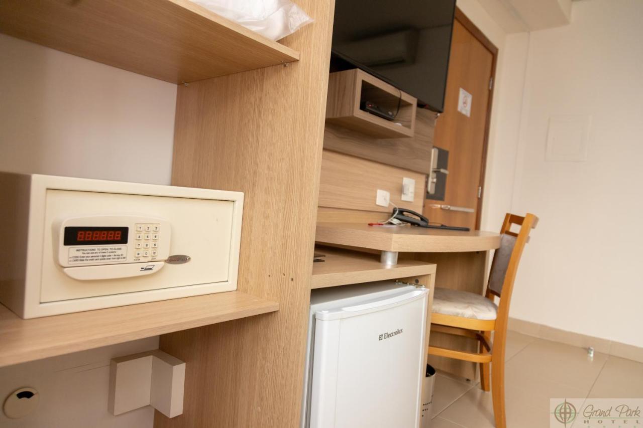 Hotel Grand Park Campo Grande  Bagian luar foto