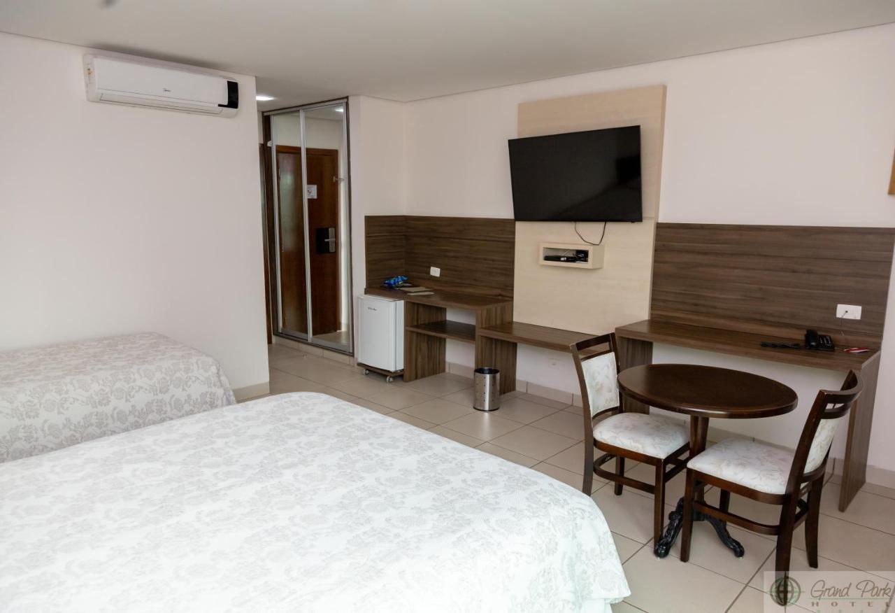Hotel Grand Park Campo Grande  Bagian luar foto