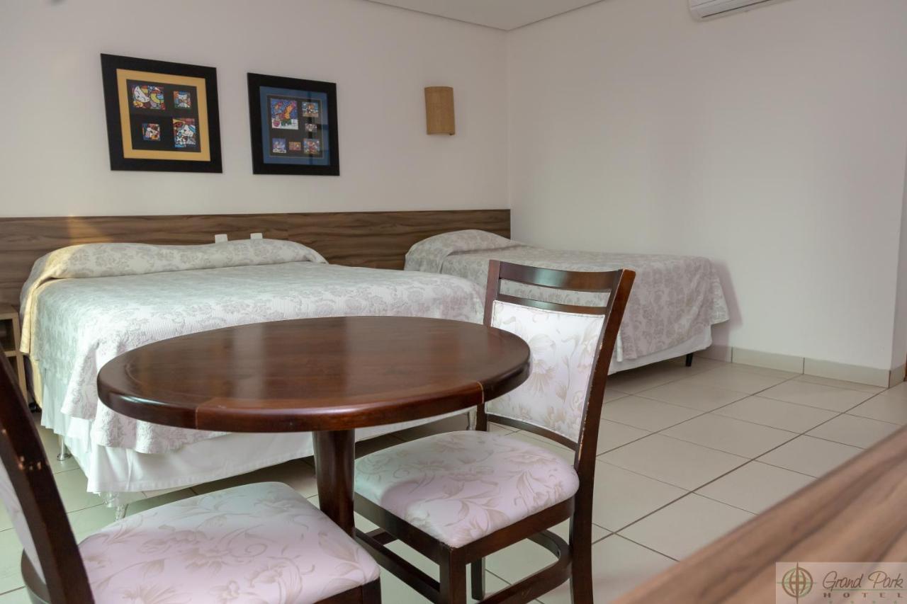 Hotel Grand Park Campo Grande  Bagian luar foto